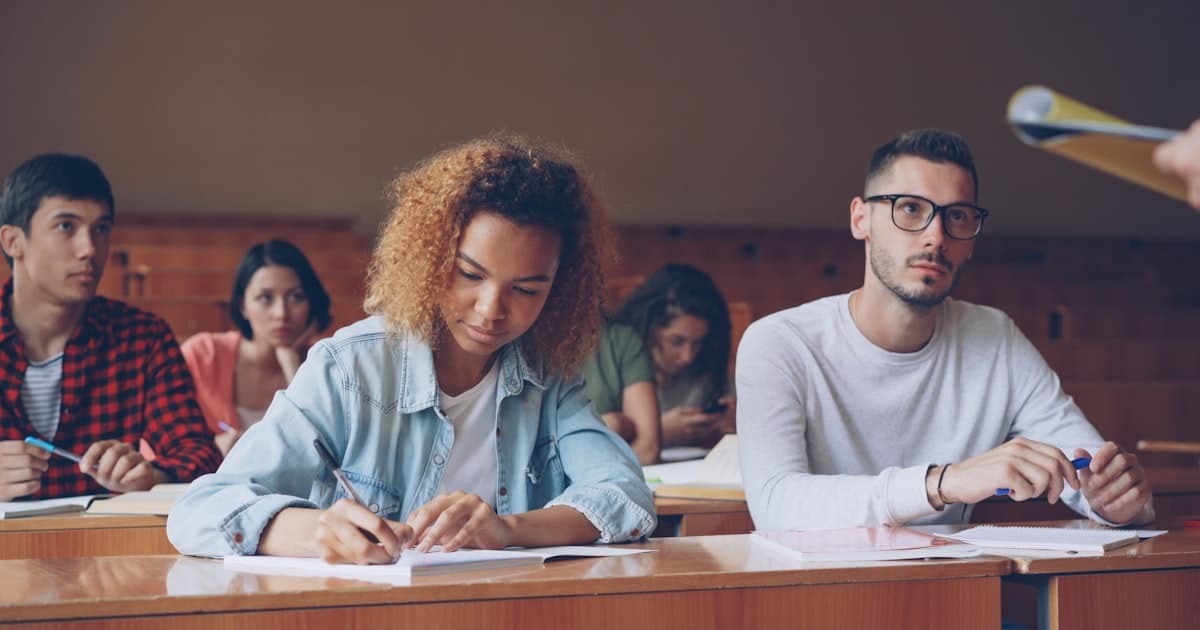 QCE internal assessment tips: how to protect your ATAR in IA season