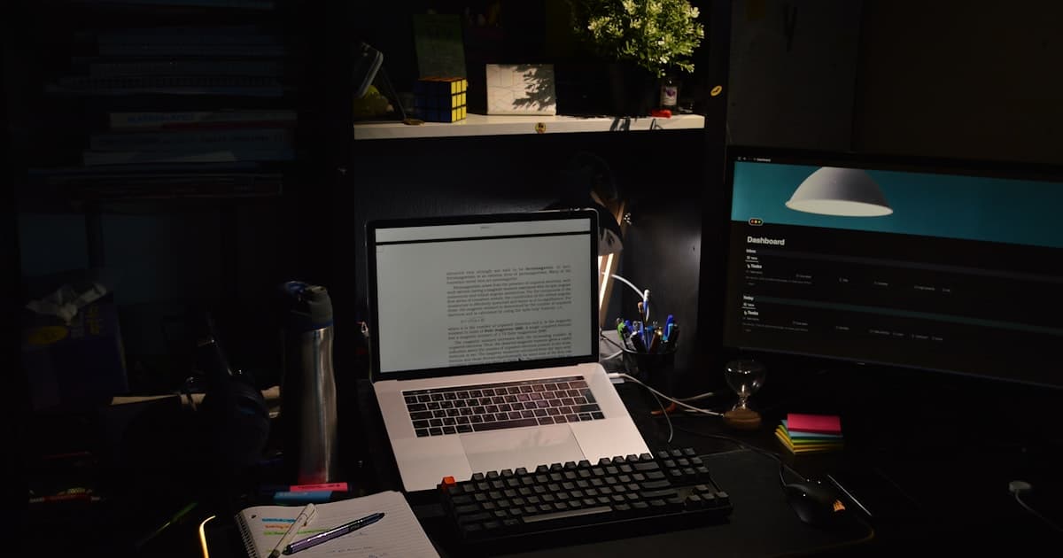 QCE AI study tools 2026: Leibniz, AusGrader and Thynkr compared